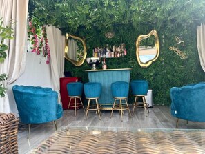 Bar (en el alojamiento)
