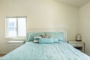 4 Schlafzimmer, Schreibtisch, Bügeleisen/Bügelbrett, kostenloses WLAN