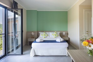 Standard Room | Desk, laptop workspace, free WiFi - Scario Club (San Giovanni a Piro)