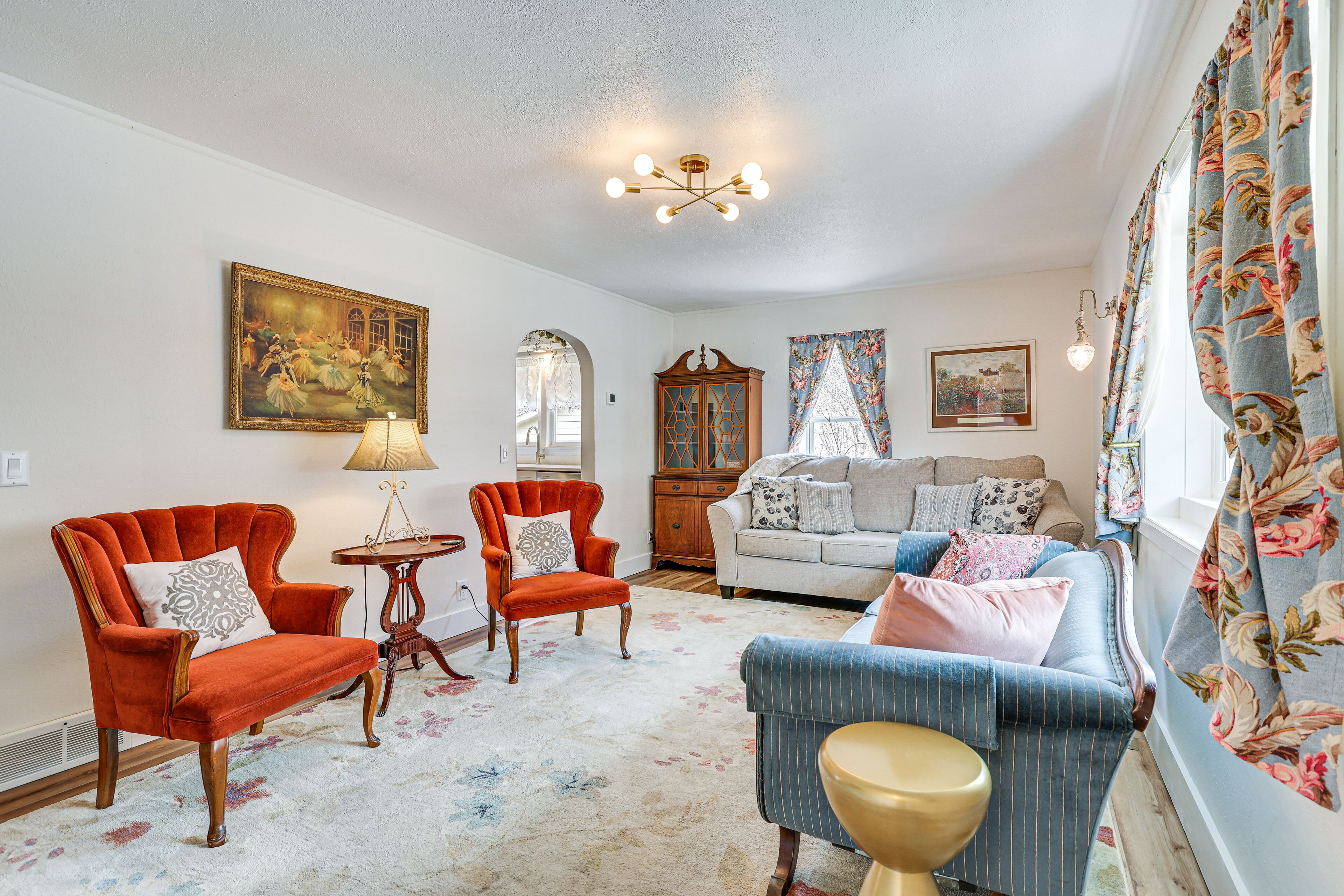 Quaint Hot Springs Home < 1 Mi to Downtown!