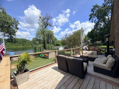 Lake House & Ski Chalet. Quiet, all-sport lake with fun & relaxation year round!