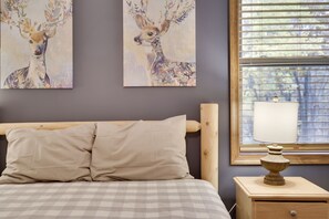 6 Schlafzimmer, Bügeleisen/Bügelbrett, kostenloses WLAN, Bettwäsche