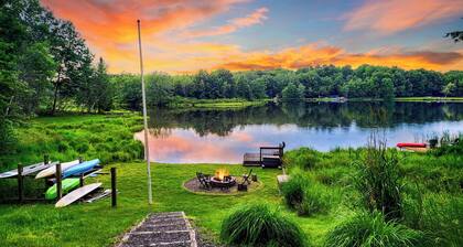 Lakefront w/ Private Dock + Kayaks | Large Deck + Fire Pit | Chalet All Day