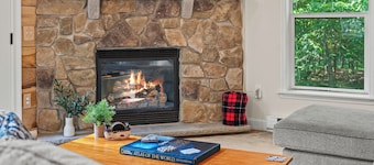 Alpine Serenity by AvantStay | Beach + Lake Access | Theater, Deck, Playroom