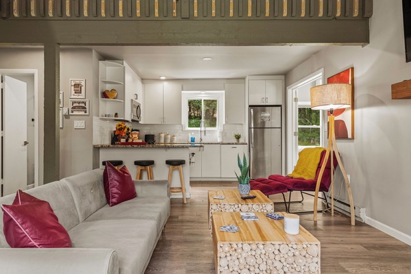 TV connectée, cheminée, espaces bureaux