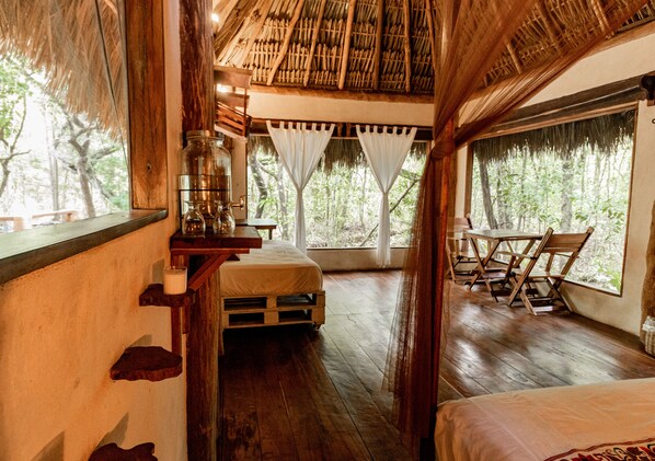 Elite Cabin, 1 Bedroom, Fireplace, Pool View | Living area