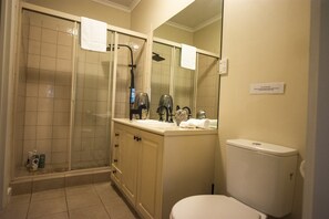 Haartrockner, Handtücher