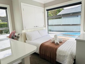 4 bedrooms, free WiFi