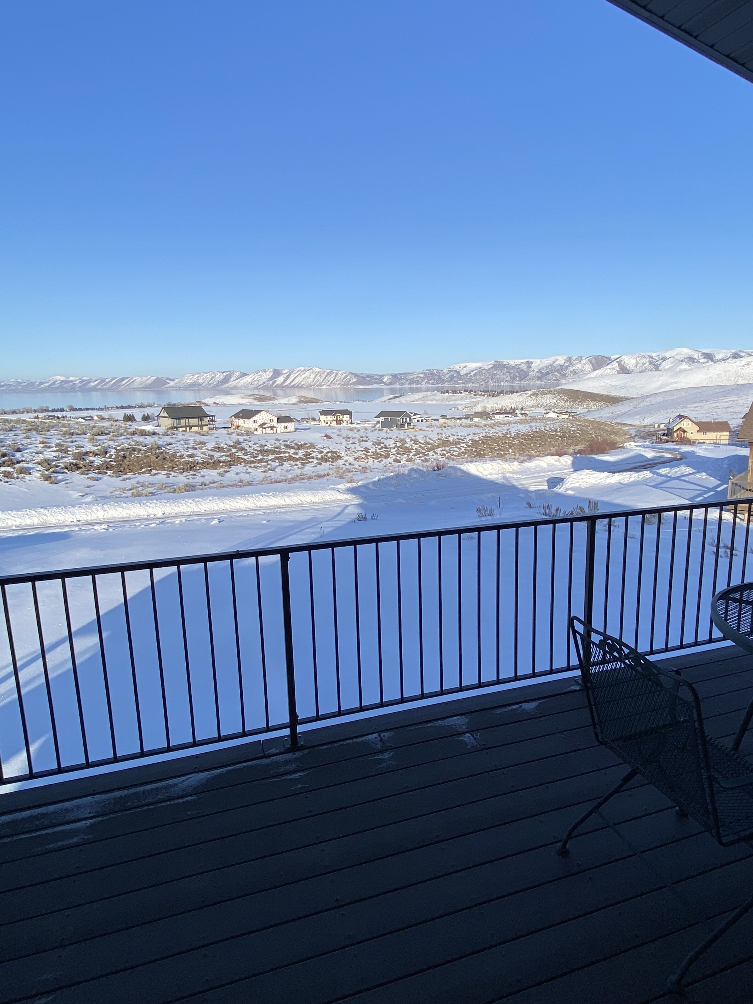 Cozy Bear Lake Retreat