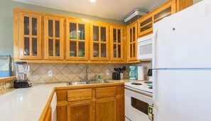 Fridge, microwave, dishwasher, coffee/tea maker