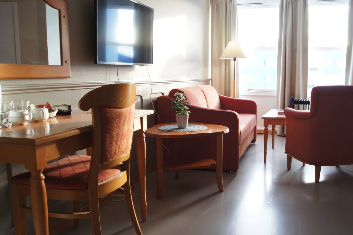 スーペリア ダブルルーム | 防音設備、WiFi (無料)、ベッドシーツ