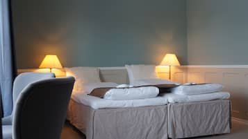 Deluxe Double Room | Soundproofing, free WiFi, bed sheets