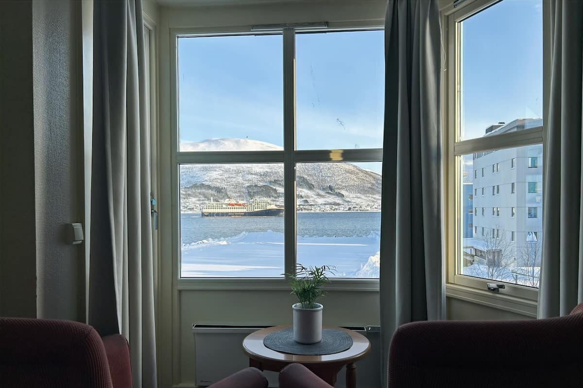Klassieke kamer, uitzicht op zee | 1 slaapkamer, geluiddichte muren, gratis wifi, beddengoed