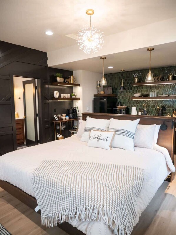 1 chambre, bureau, fer et planche à repasser, Wi-Fi gratuit