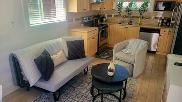 Smart TV, videojuegos y libros