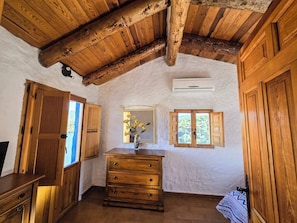Casa Rural Puntal de la Cruz | أغطية فراش متميزة وأسرّة سليكت كومفورت وطراز فر يد لكل وحدة