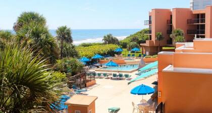 Two Bedroom, Ocean Front, Luxury Condo, Indian Harbour Beach, FL 3936126