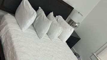 2 多间卧室、熨斗/熨衣板、旅行婴儿床、免费 WiFi