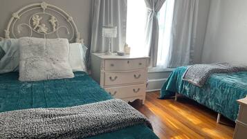 2 Schlafzimmer, Bügeleisen/Bügelbrett, WLAN, Bettwäsche