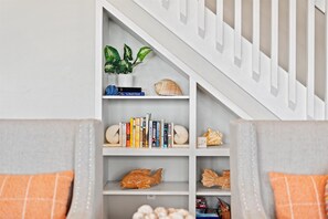 Interior - Beachfront | Sleeps 15 | Fenced Yard (Galveston)