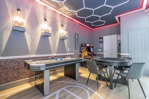 Games room - ChampionsGate 5BR | Pool, Spa & Resort Water Park (davenport)