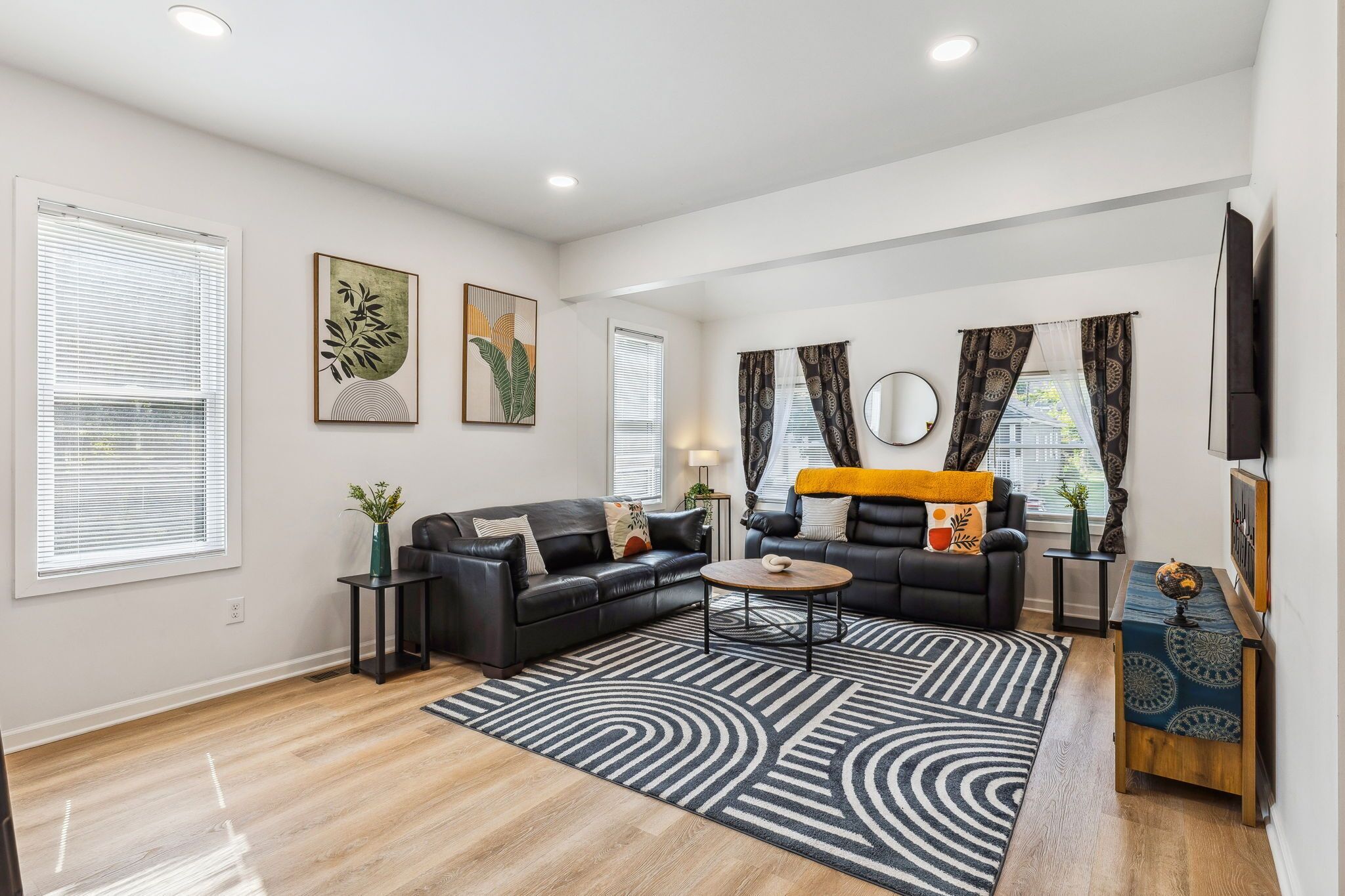 Smart TV, video games