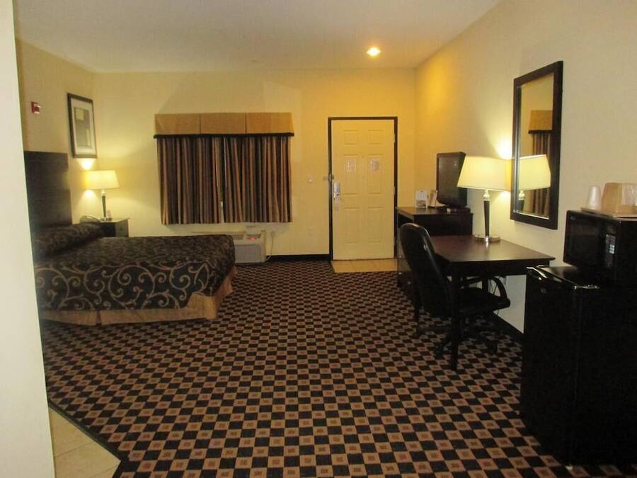 Ferros/tábuas de passar roupa, Wi-Fi de cortesia