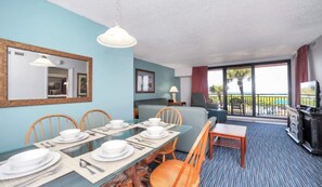 Dining - Two Bedroom, Ocean Front, Luxury Condo, Indian Harbour Beach, FL 3936256 (Indian Harbour Beach)