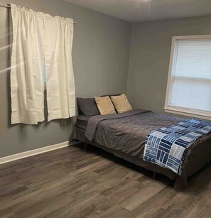 3 bedrooms, WiFi, bed sheets - Augusta, GA MASTERS rental (Martinez)