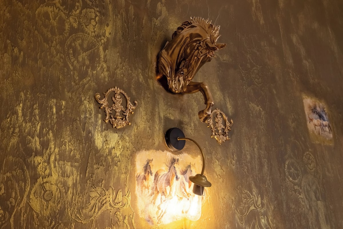 尊尚套房 | 意大利 Frette 床單、高級寢具、迷你吧、獨特設計