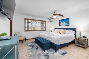 4 bedrooms, in-room safe, desk, iron/ironing board