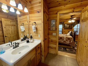 2 soveværelser, Wi-Fi, sengetøj