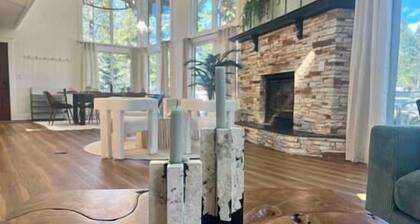 Verde Vista | Steam Shower | Theatre | Hot Tub | Games