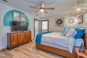 4 slaapkamers, een strijkplank/strijkijzer, wifi, beddengoed