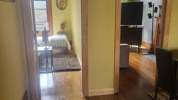 3 chambres, fer et planche Ă repasser, Wi-Fi, draps fournis