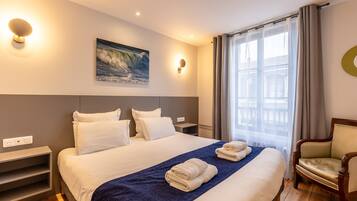 5 slaapkamers, een strijkplank/strijkijzer, wifi, beddengoed