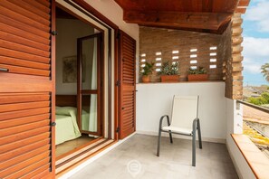 Terrace/patio - Maria Grazia's Holiday Home (Oristano)