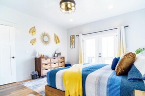 8 bedrooms, free WiFi, bed sheets - Epic Bear Lake Views - Make Lasting Memories at the Lake - Private hot tub (Garden City)