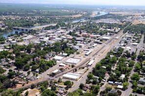 Aerial view - Travelodge by Wyndham Red Bluff South of Redding (Red Bluff)