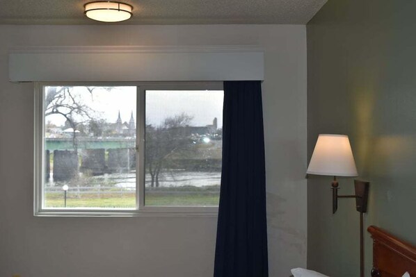 Interior - Travelodge by Wyndham Red Bluff South of Redding (Red Bluff)