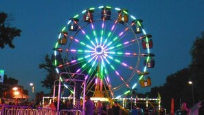 สถานที่น่าสนใจ