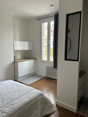 10 chambres, Wi-Fi gratuit, draps fournis