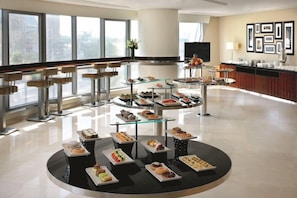 Dining - Qabila Westbay Hotel by Marriott (Doha)