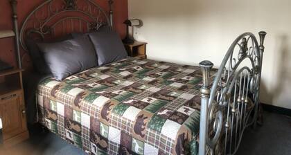 Uncle Nicolai's Inn
