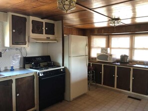 Private kitchen - Uncle Nicolai's Inn (Copper Center)
