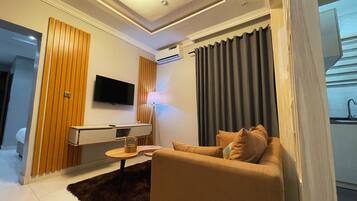 Seprai katun Mesir, seprai premium, busa memori, dan minibar