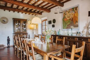 Dining - Casale Lilio By MMega (San Gimignano)