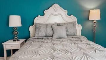 3 slaapkamers, een strijkplank/strijkijzer, wifi, beddengoed