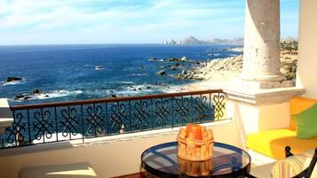 Condo de lujo | Vista al resort