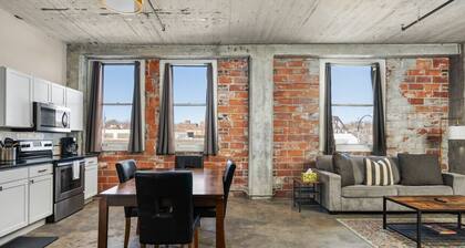 The Nelson Lofts - Unit 7 (2 BR)